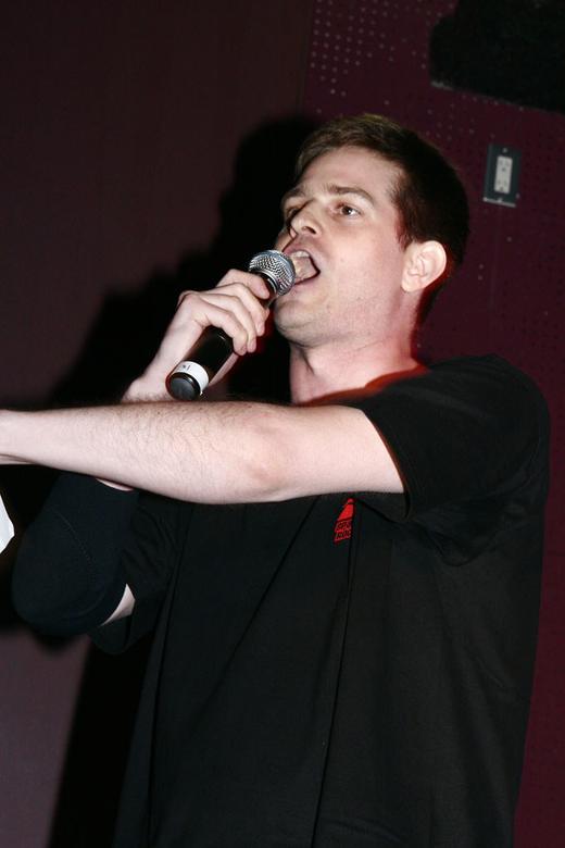 DefIce singing