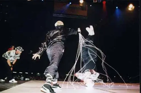 Show routine at BOTY 1999